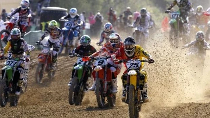 3° Round Mondiale Motocross 2012: Pourcel vince a Fermo. Cairoli Secondo. Herlings vincitore nella MX2.