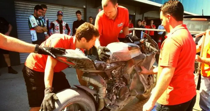 WSBK: piloti in ospedale per il Team SBK Ducati Alstare