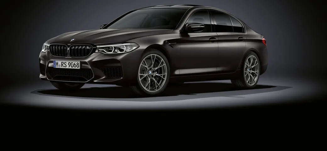 BMW M5: la versione speciale Edition 35 Years
