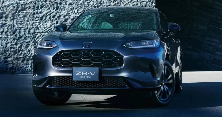 Honda ZR-V, il restyling del SUV ha debuttato in Giappone: com'è