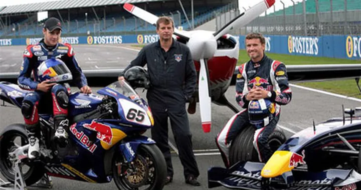 Red Bull sfida a tre