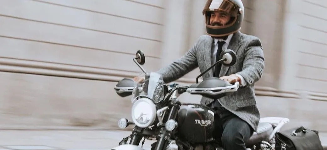 Triumph e The Distinguished Gentleman’s Ride 2021: l'appuntamento con la 10ª edizione