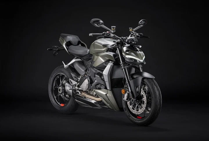 Ducati Streetfighter V2: ora anche nella tinta Storm Green
