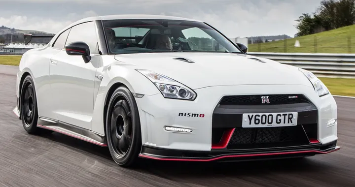 La Nissan GT-R è più veloce di un proiettile?