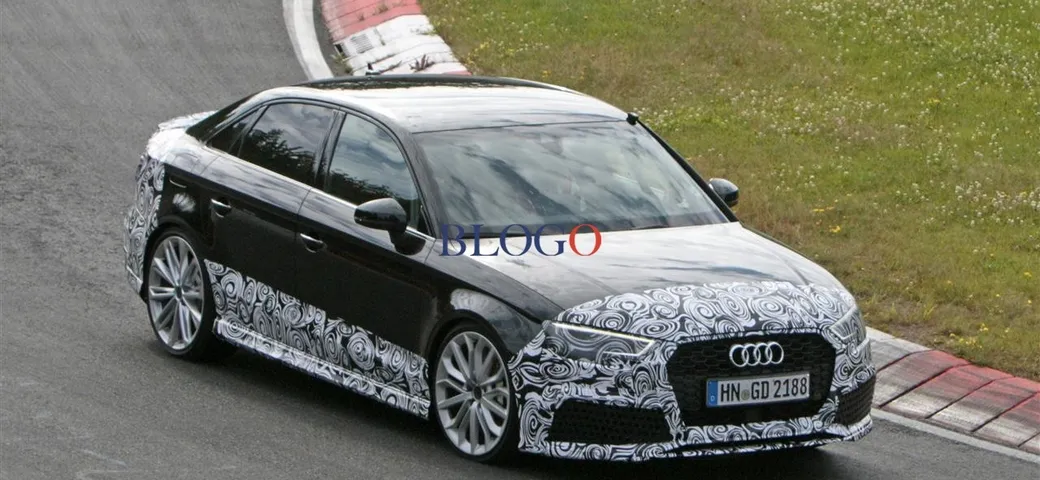 Audi RS3 Sedan 2017: foto spia