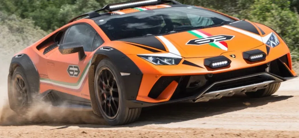 Lamborghini Huracan Sterrato: le ultime indiscrezioni