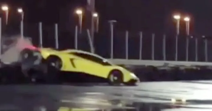 Lamborghini Aventador SV: drifting con incidente [Video]