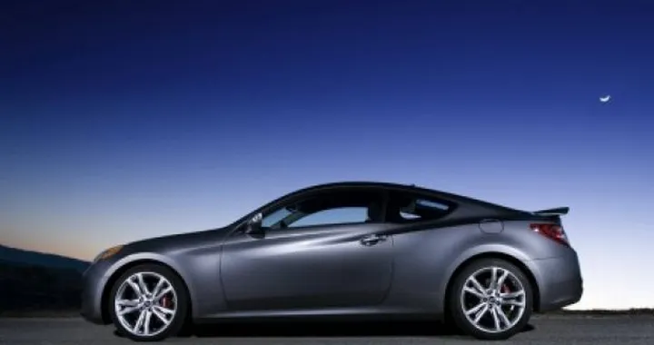 Hyundai Genesis Coupè: un V8 per sfidare la Ford Mustang
