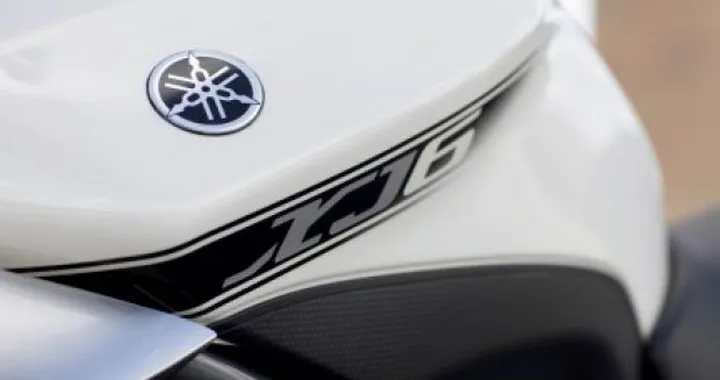 La nuova Yamaha XJ6 già disponibile a 6.190 euro f.c.