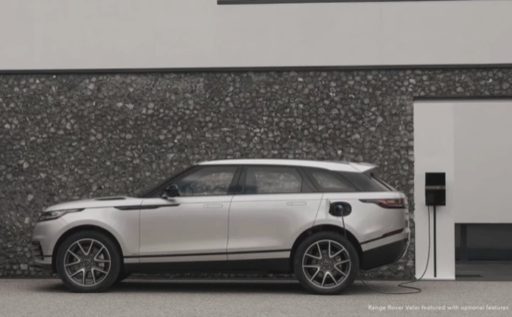 Range Rover Velar P400e ibrido plug-in