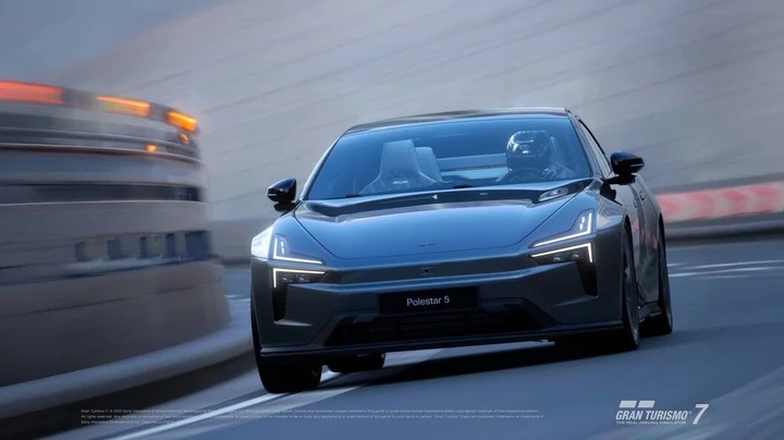 Polestar 5 debutta in Gran Turismo 7: la GT svedese arriva su PlayStation