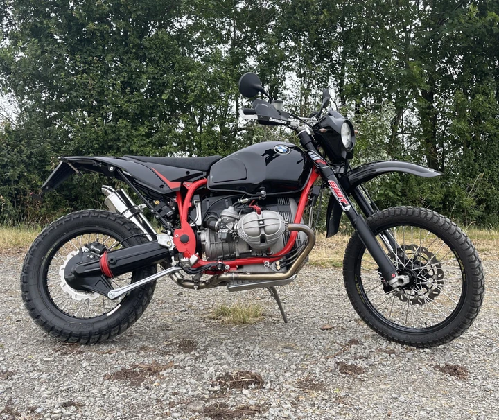 SWT 174: la BMW R80R trasformata in un’enduro da sogno