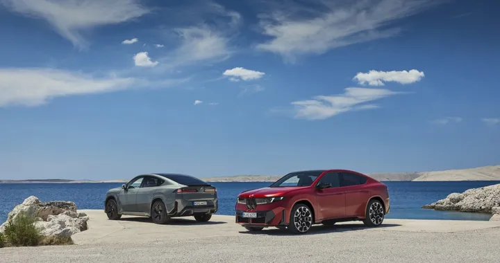 Nuova BMW iX4, il SUV coupé elettrico arriva nel 2027: fino a 612 CV e 828 km di autonomia