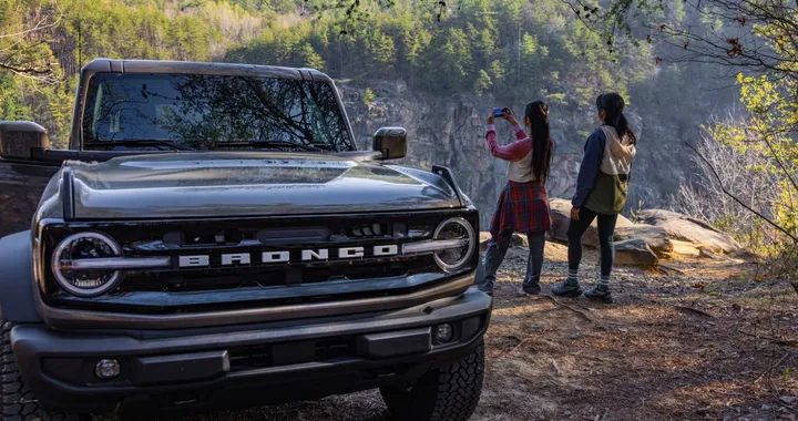 Ford: ricavi a 48,3 miliardi di dollari e utile operativo in crescita