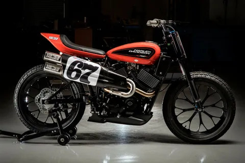 Harley 750 flat tracker top