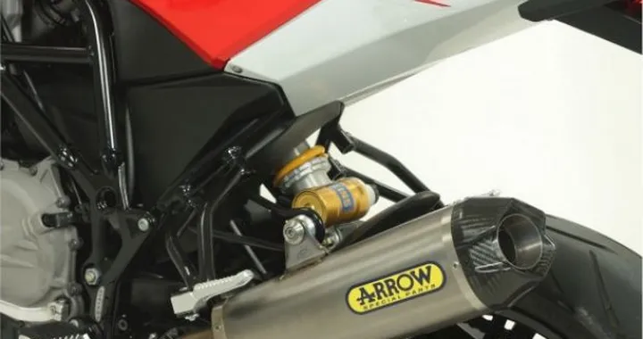 Arrow: scarichi per Husqvarna Nuda 900 e 900R