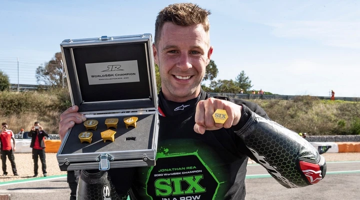 Rea di nuovo Campione: 