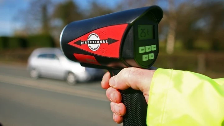 Autovelox: le regole da seguire e quando contestare le multe
