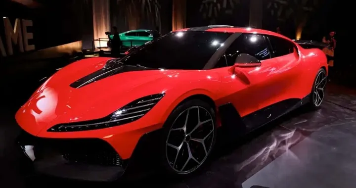 La nuova hypercar che scatta da 0 a 100 km/h in meno di 1 secondo