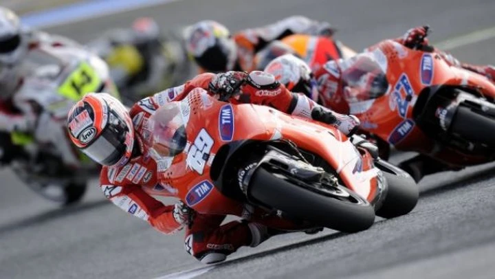 MotoGP all'Estoril: altra caduta per Stoner 
