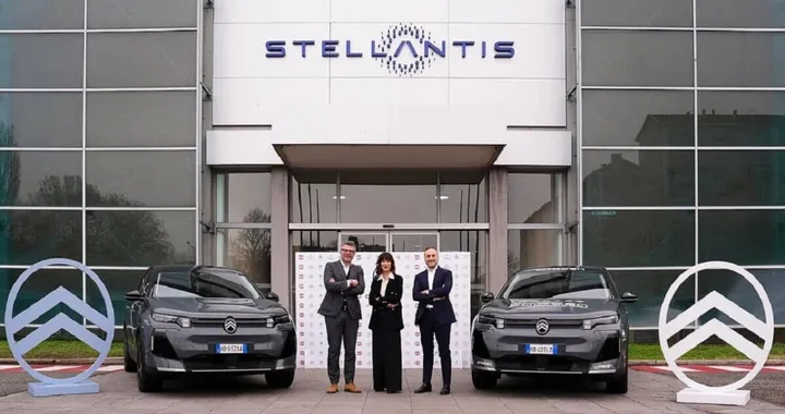 Citroën è l'auto ufficiale del Giro d'Italia 2026