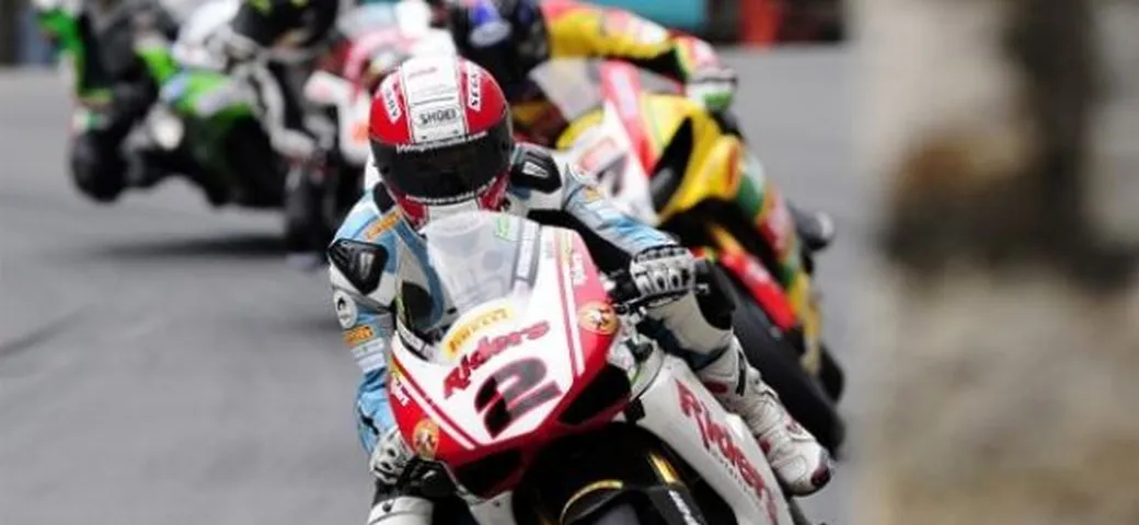 Michael Rutter vince il suo settimo Macau GP