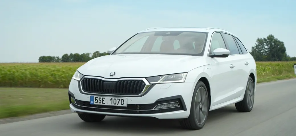 Skoda Octavia Wagon iV plug-in hybrid 2021: prima prova