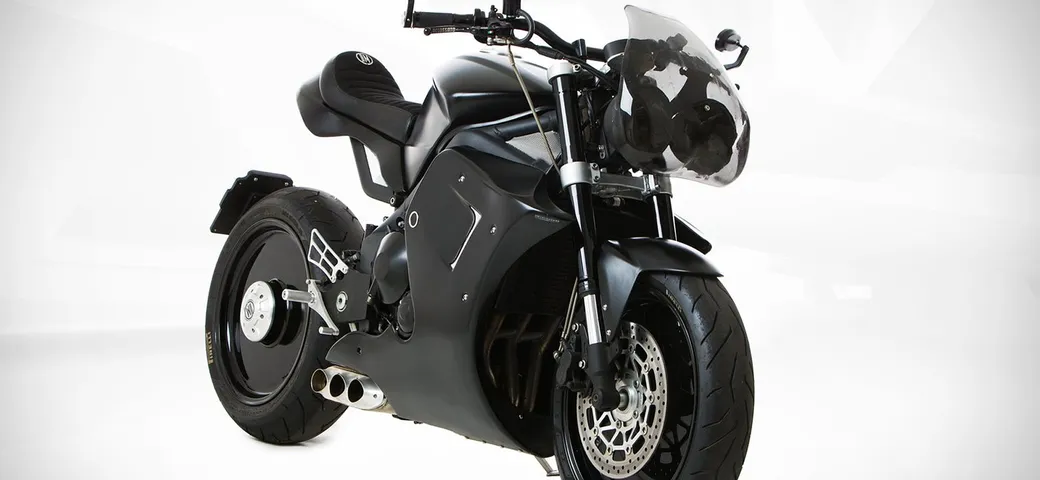 Da Triumph Street Triple 675 alla Special Tripla 0.0