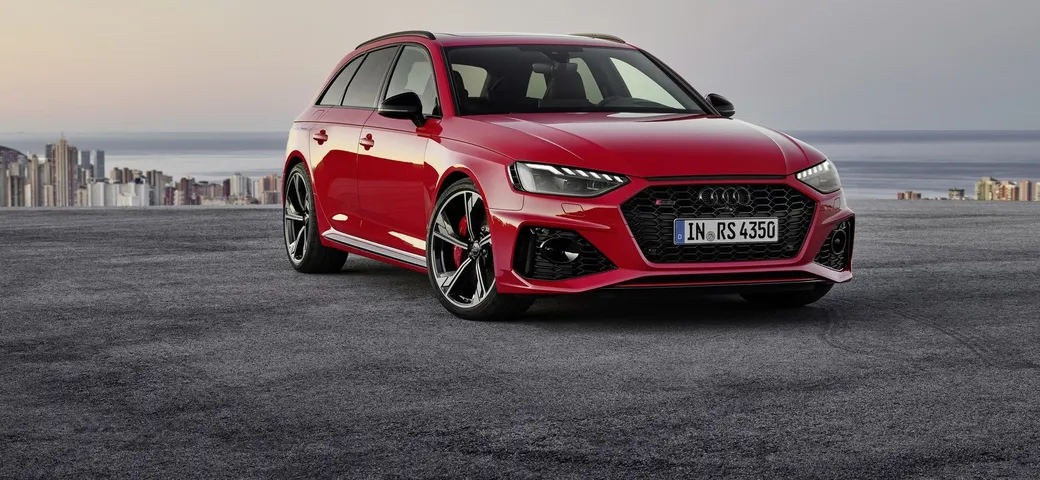 Nuova Audi RS4 Avant: ecco la versione restyling