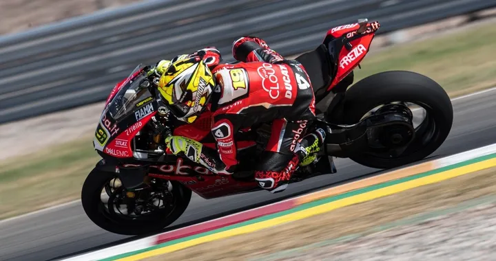 SBK Argentina: Bautista "lepre" del Day-1