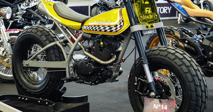 Lyon Kustom Factory brilla al Salon du 2 Roues di Lione