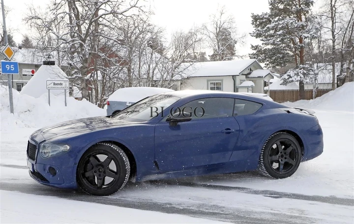 Bentley Continental GT: nuove foto spia