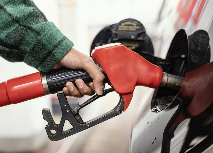 Prezzi dei carburanti agosto 2024: il rientro dalle vacanze più economico