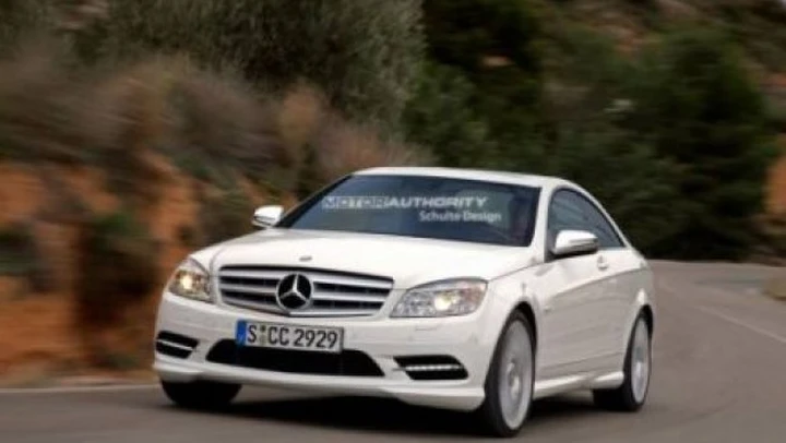 Nuova Mercedes Classe C Coupè: farà concorrenza alle omologhe BMW Serie 1 e Serie 3