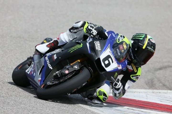 La nuova Yamaha R1 vince al debutto nella MotoAmerica