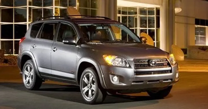 Toyota Rav4: un restyling per il modello USA