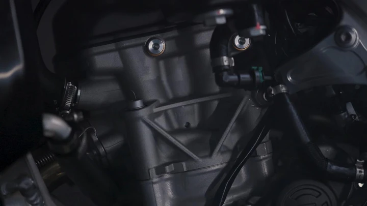 Triumph nuovo motore per motocross