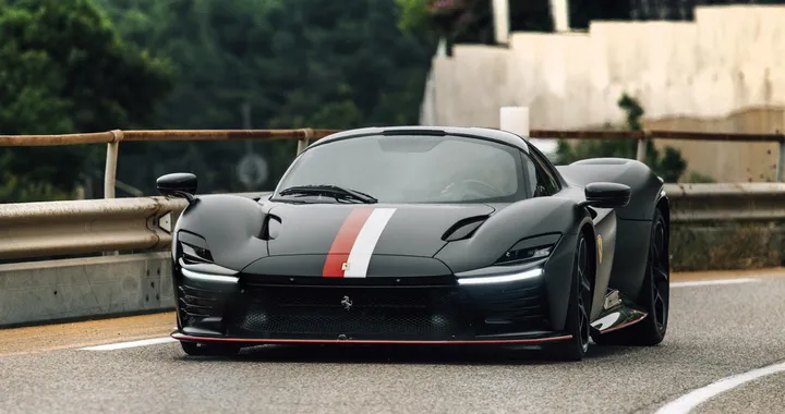 La Ferrari Daytona SP3 di Leclerc presto in mostra al Museo Enzo Ferrari