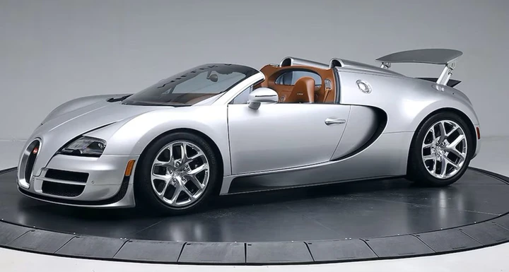 La Bugatti Veyron Grand Sport Vitesse di Arnold Schwarzenegger è in vendita