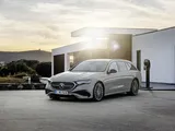 Nuova Mercedes Classe E Wagon: lusso, sportività e innovazione con l’ultima generazione [FOTO]
