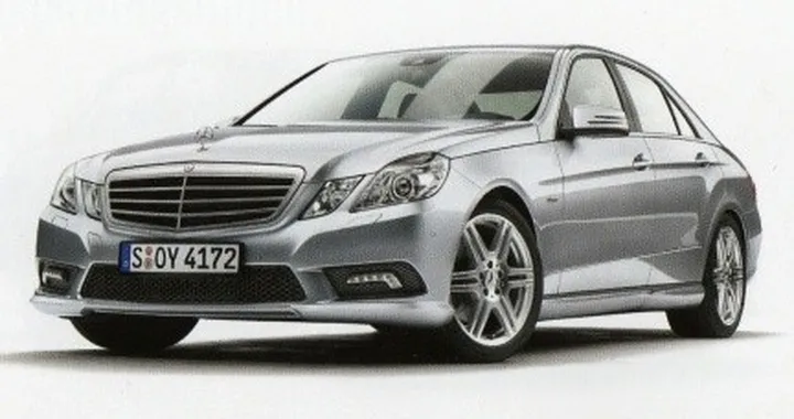 Mercedes-Benz Classe E: ecco la brochure!