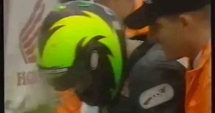 BSB-HODGSON-WATERS-2000