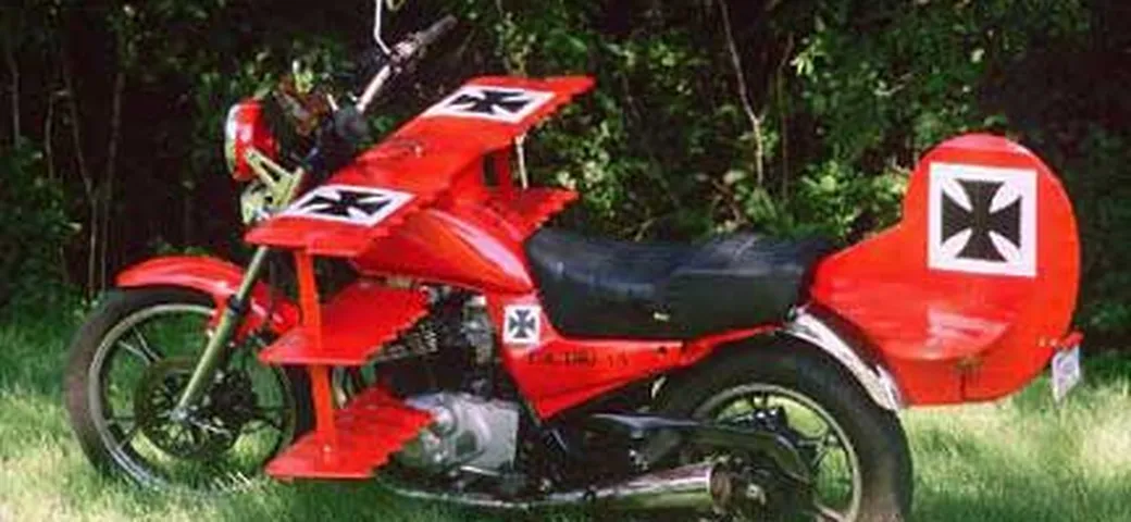 La moto del Barone Rosso