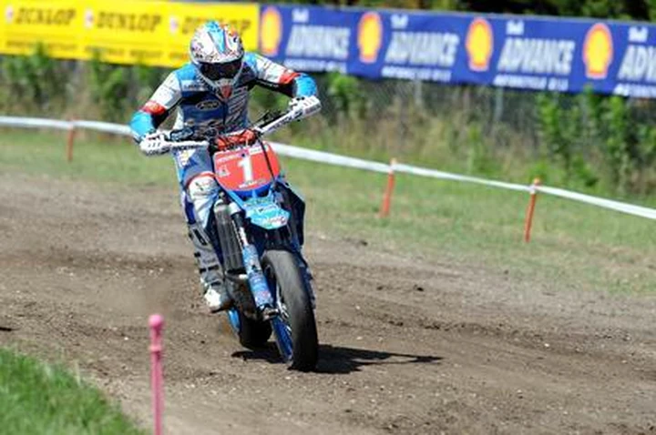 Italiano Supermoto: Gozzini e Lazzarini dominano Pomposa