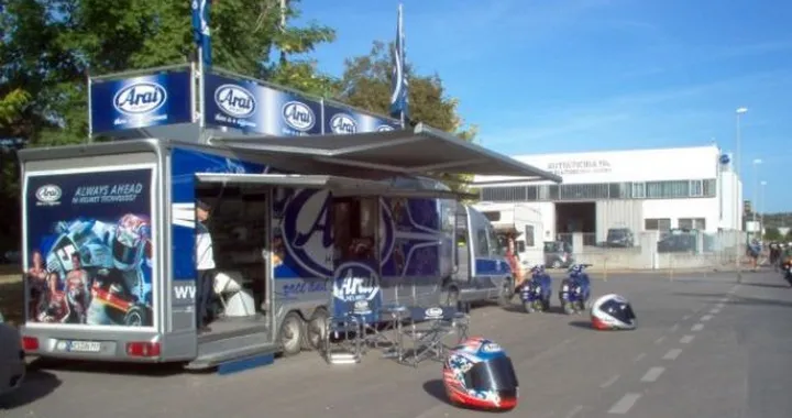 Arai Racing & Touring Service fa tappa all'Eicma