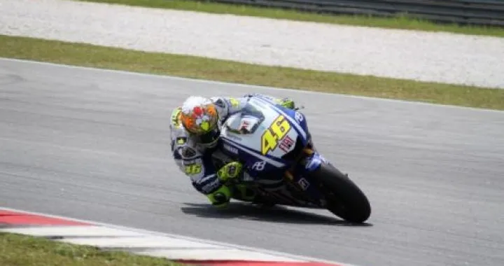 MotoGP: Test day 2, Rossi in testa al rilevamento cronometrico delle 15