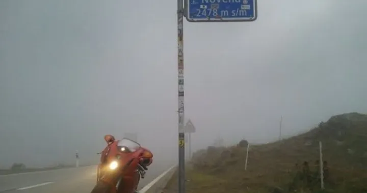 Foto del giorno: 999 sul Passo della Novena