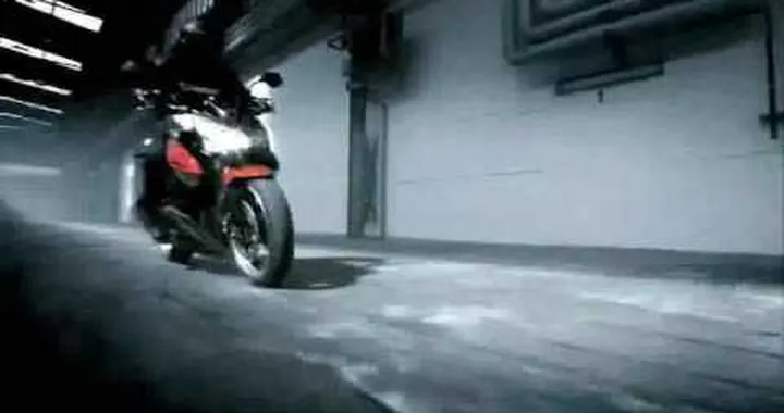 2010 Kawasaki Z1000 Promo (High Quality)