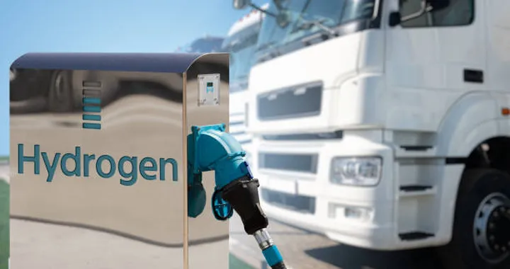 Camion a idrogeno più convenienti dell’elettrico oltre i 300 km: lo studio ENEA