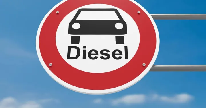 Restrizioni auto diesel Euro 5, Salvini contro il Green Deal europeo